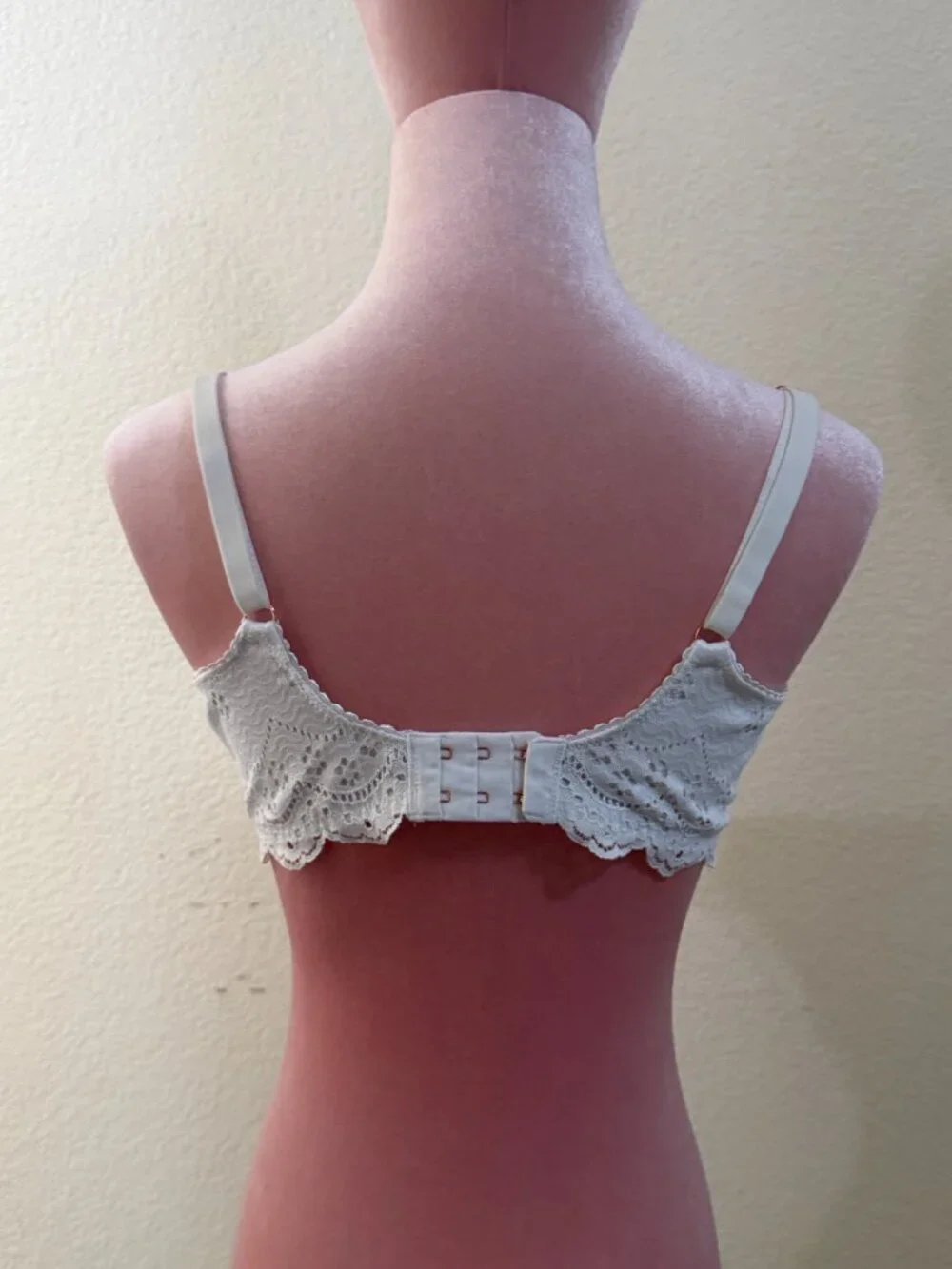 Bombshell Broderie Unlined Lace Balconette Bra